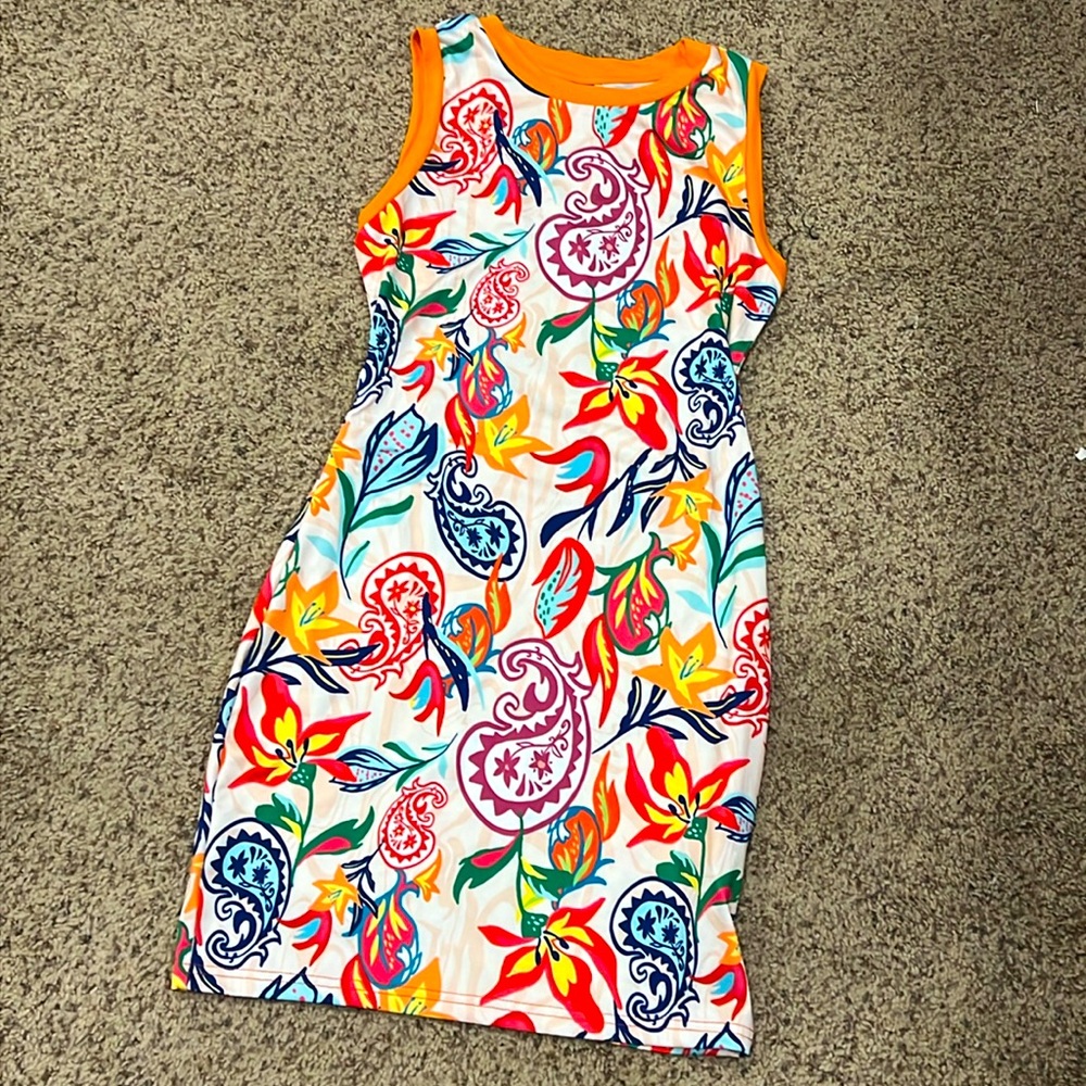 Bright fitted dress size small